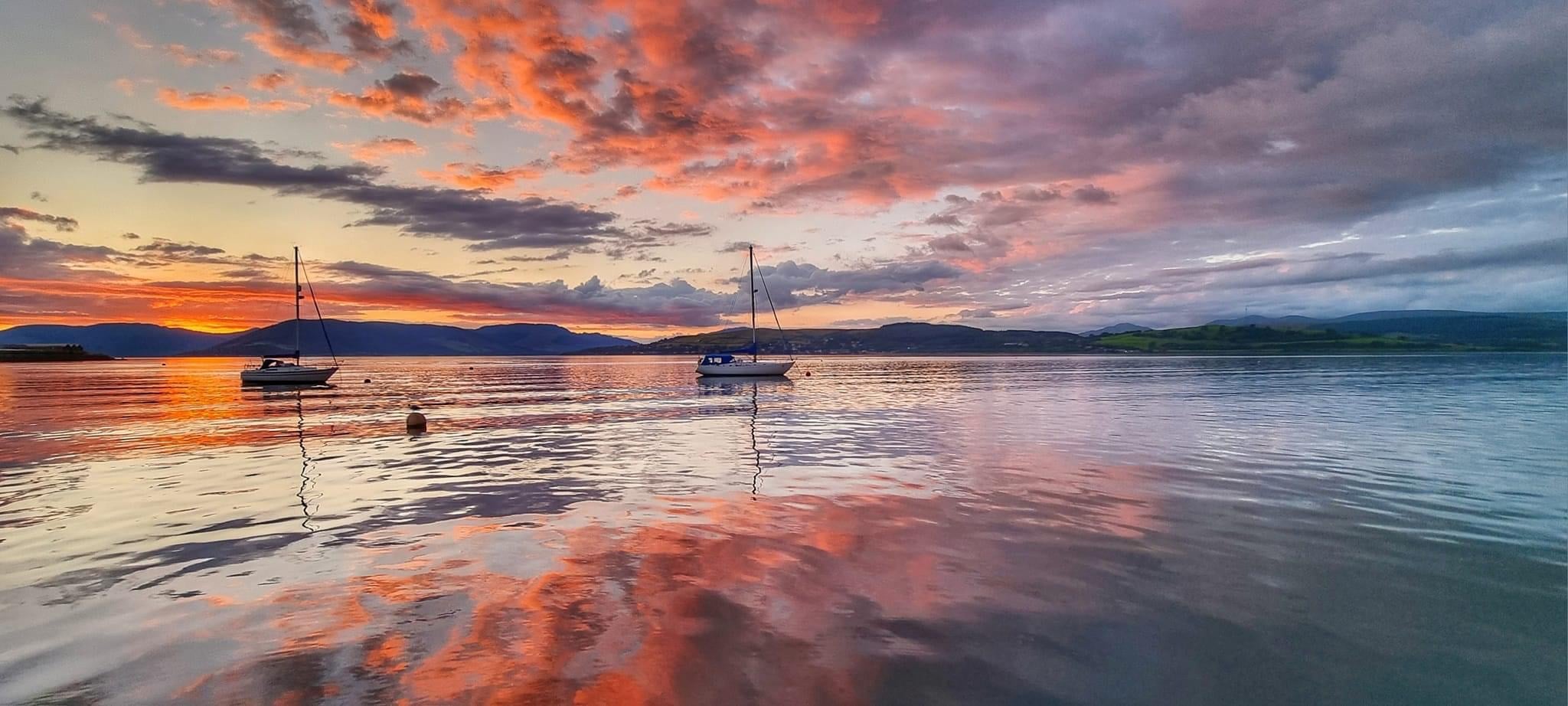 Heather House for 24 guests image 4